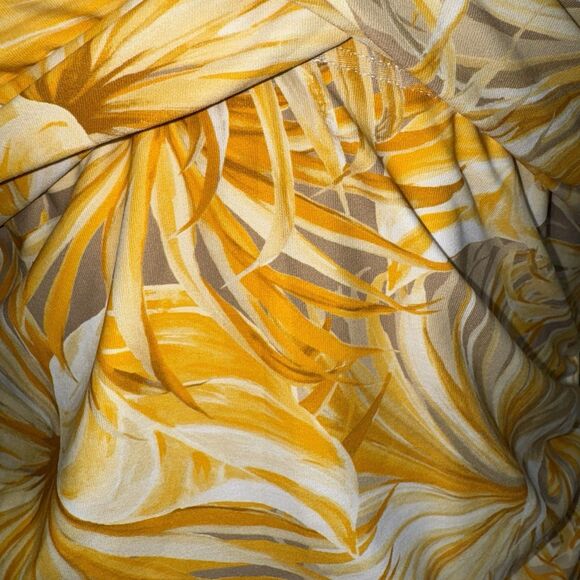 Niptuck Swimsuit Gold Yellow Floral Palm Print Multifit Cup Women 8 NWT - Picture 4 of 16